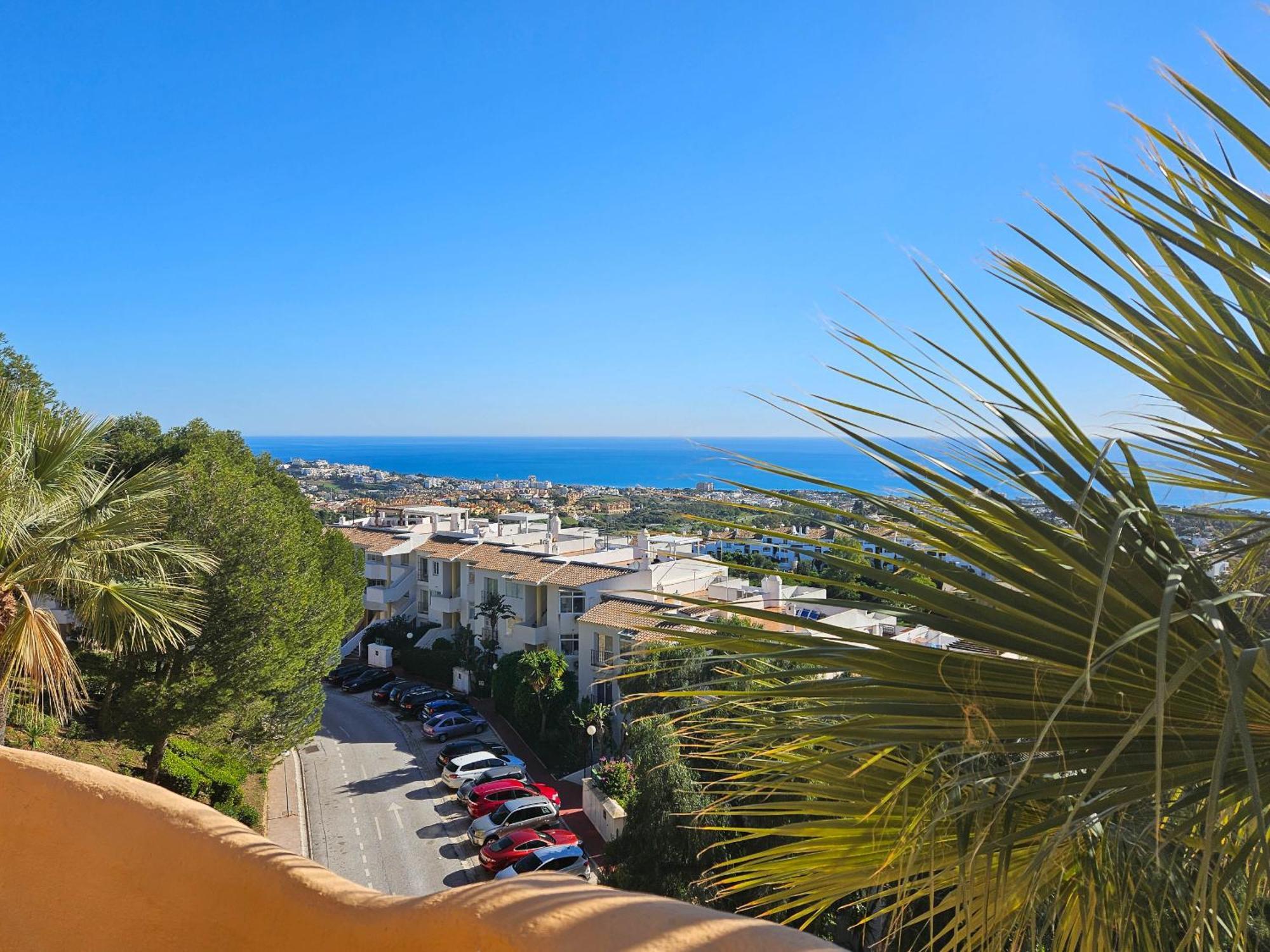 3 Bedroom Penthouse Apartment In Calahonda MIJAS COSTA Exteriör bild