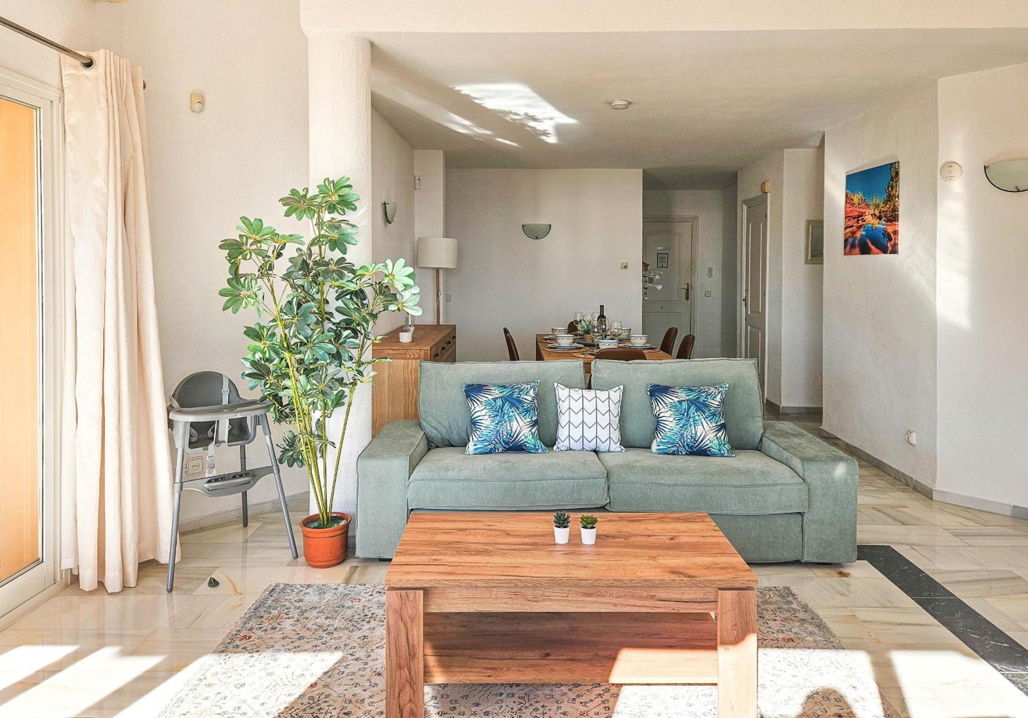 3 Bedroom Penthouse Apartment In Calahonda MIJAS COSTA Exteriör bild